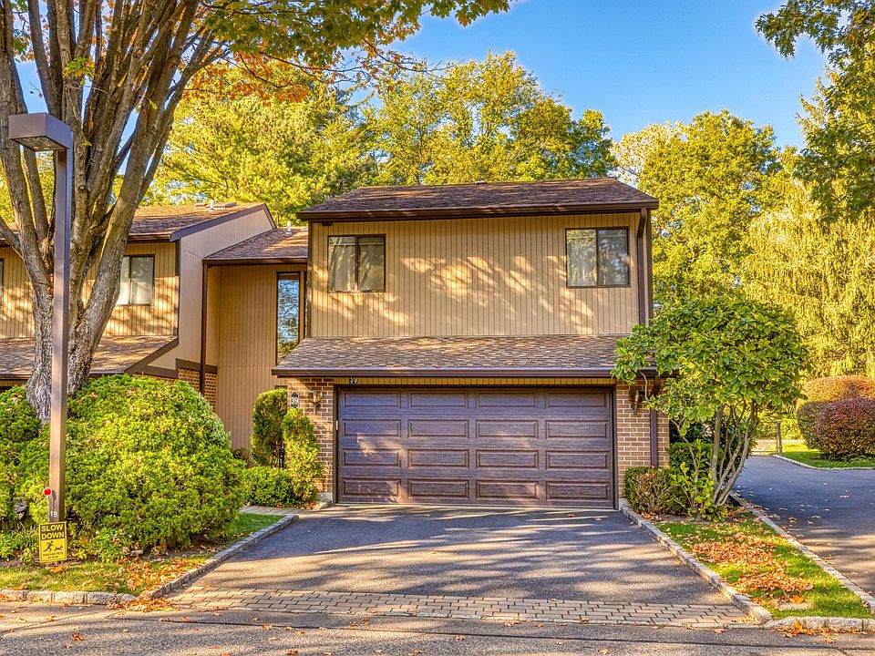 39 Wimbledon Dr, Roslyn, NY 11576 Zillow