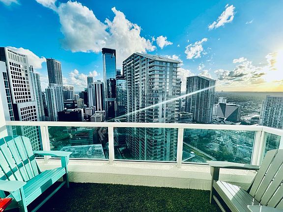 5th image of 41 SE 5th St APT 2312