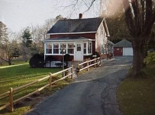 26 Summit St, Millville, MA 01529