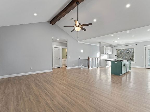 2nd image of 1070 Nemett Cir