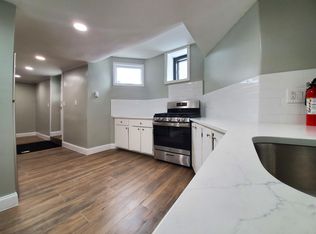 25 Cary Ave #B, Chelsea, MA 02150
