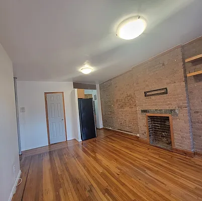 Rented by Oxford Property Group | media 5