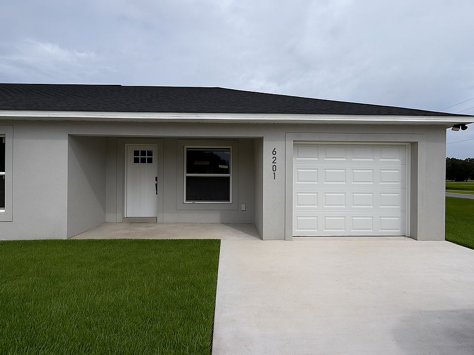Home for rent in Sebring - Garage - Exterior of home