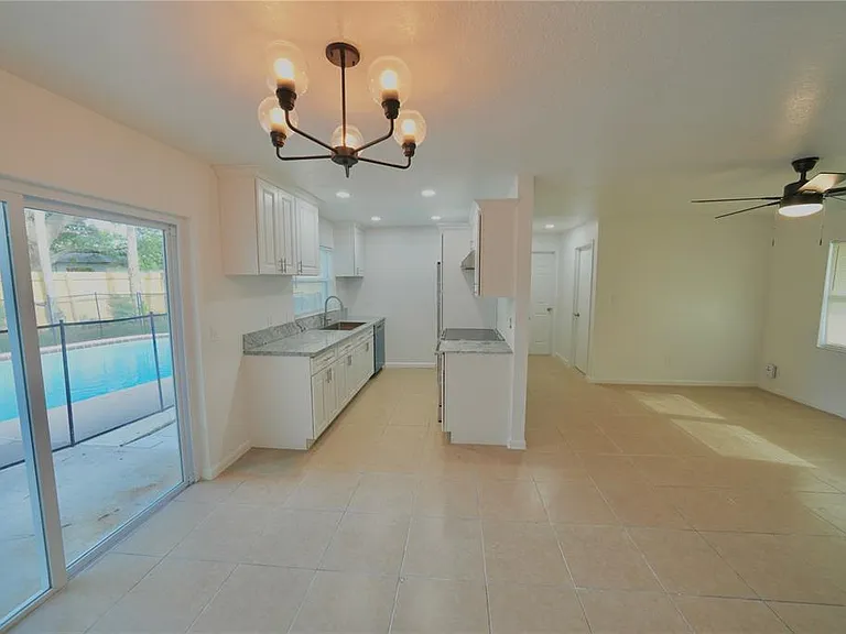 2619 Hendy Ct — Photo 5