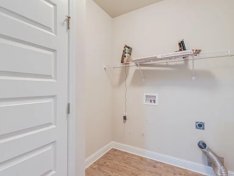 10837 Chapelwood Dr — Photo 16