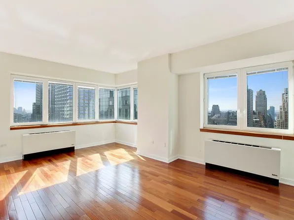 425 5th Avenue image 1 of 3