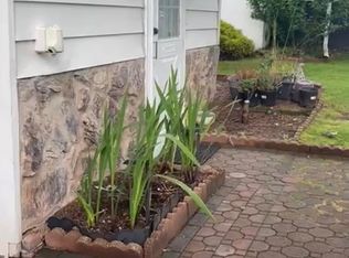 49 Hamilton Rd, Parsippany, NJ 07054