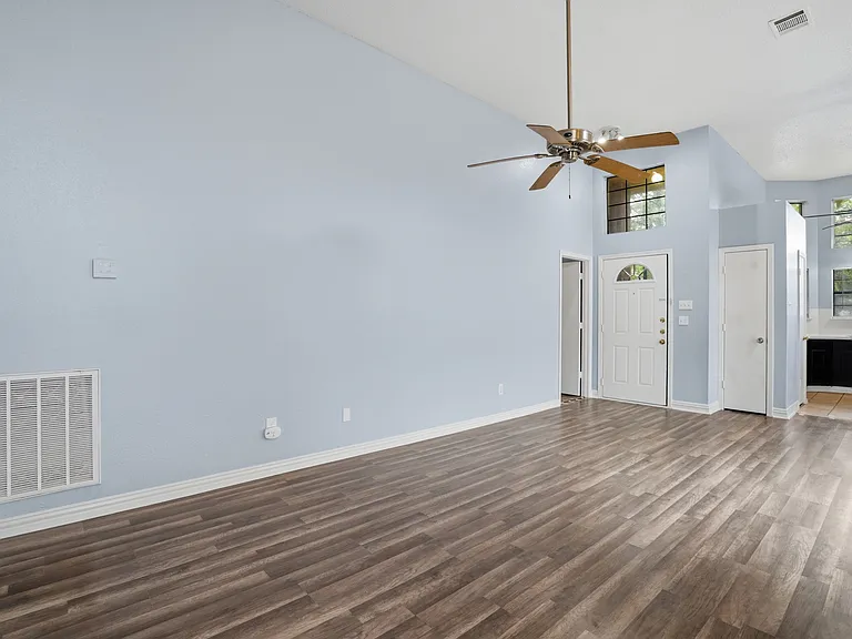 2540 Winter Oak St — Photo 7