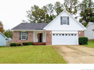842 Turkey Ridge Dr, Fayetteville, NC 28314