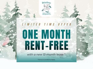 2 Swift Dr, Toronto, ON M4A 2A2