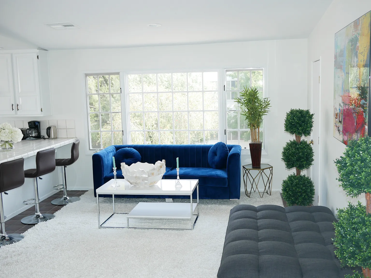 Clifton Way, Beverly Hills — Photo 2