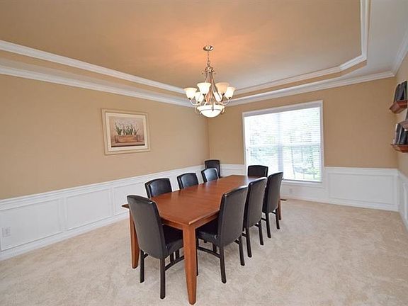 5th image of 4164 Hickory Woods Dr