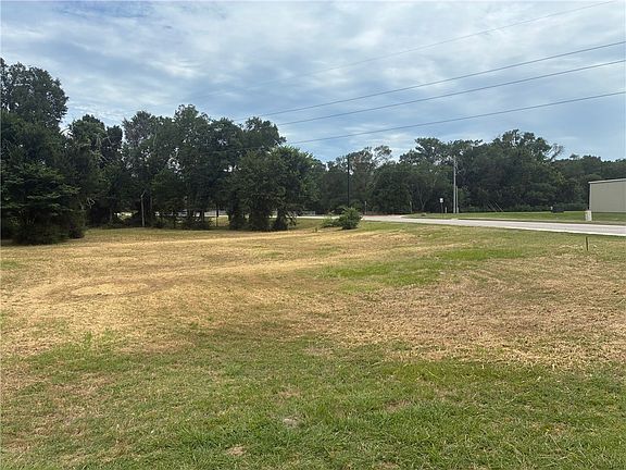 5th image of Sec Beck Street & Silkwood Dr