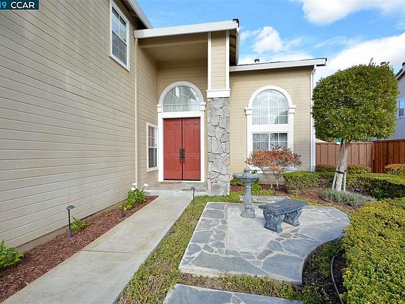 3rd image of 4713 Finn Cove Ct