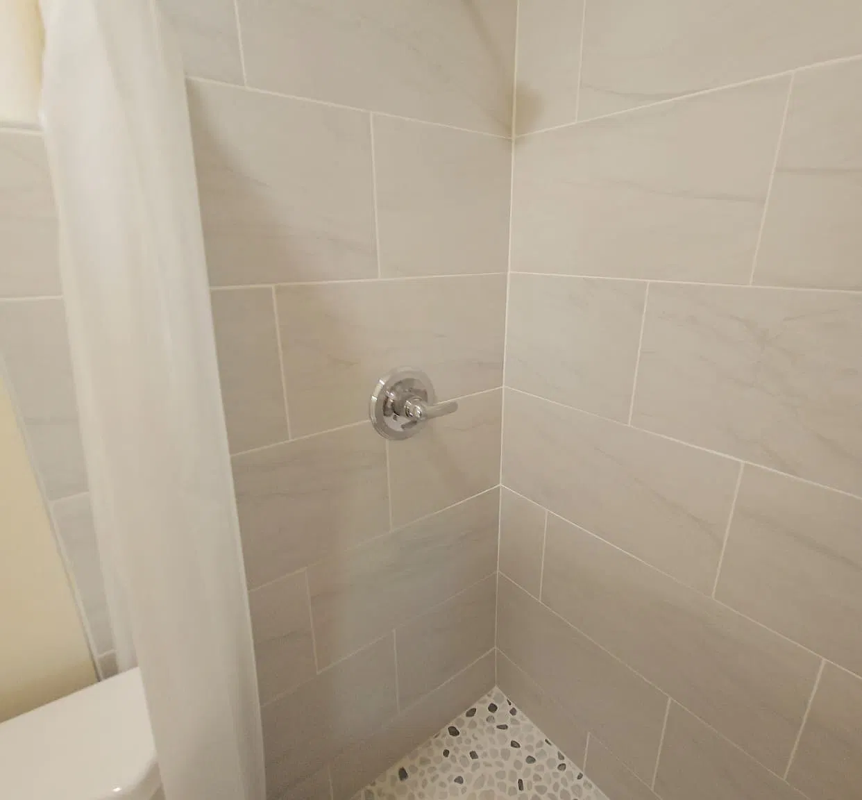1 bed, 400 sqft, $1,650 — Photo 4