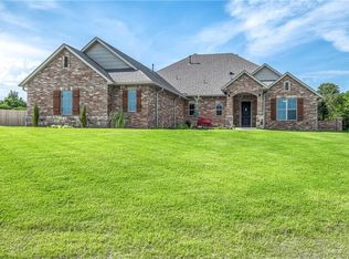 16194 Silver Spring Dr, Choctaw, OK 73020