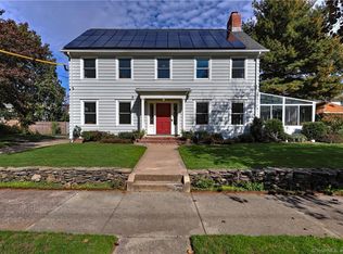 75 Westwood Rd, New Haven, CT 06515