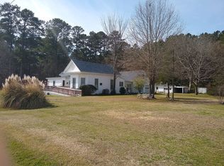 28126 Handsom Rd, Franklin, VA 23851