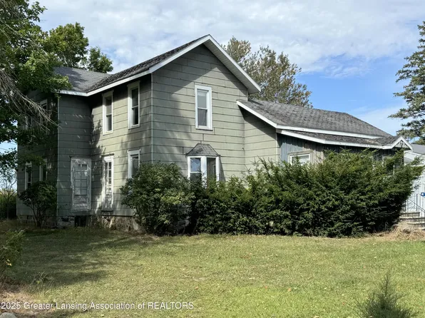 10307 Holmes Hwy, Eaton Rapids, MI 48827