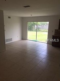 3rd image of 742 Jordan Ave