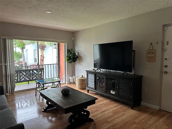 2nd image of 10810 N Kendall Dr #Q8