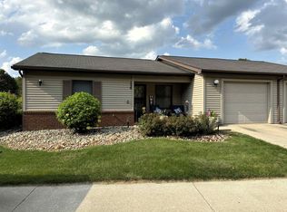1526 Kammerer Rd, Kendallville, IN 46755