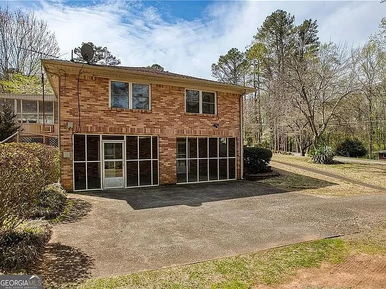 425 Plantation Rd SW — Photo 41