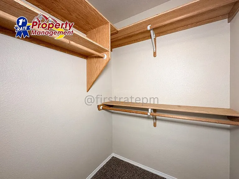 764 W Alden Dr — Photo 10