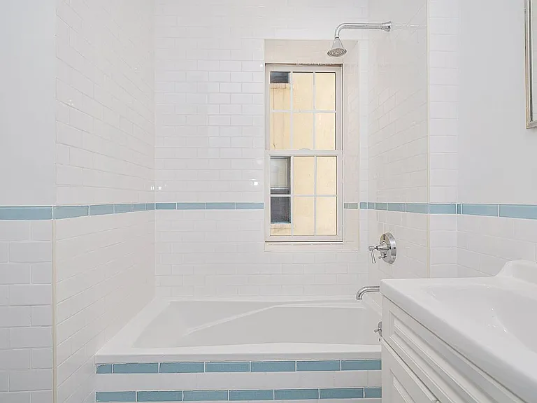 204 W 140th St #B1 — Photo 15