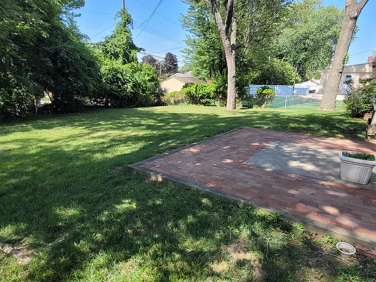 270 Riverview Rd — Photo 36