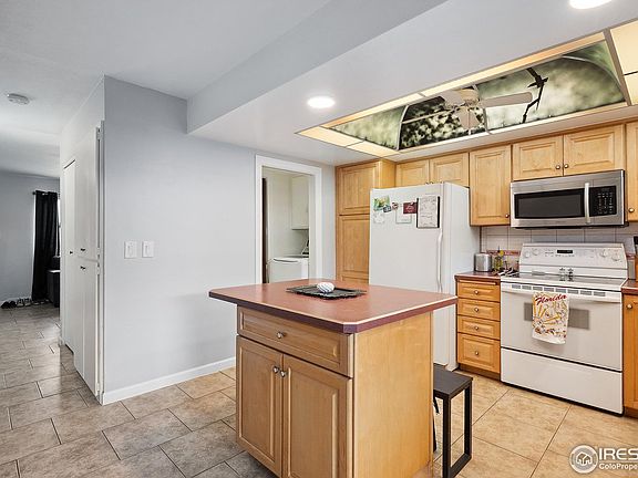 5th image of 9019 E Oxford Dr
