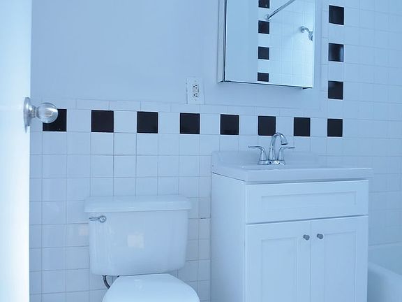 5th image of 523 E 78th St APT 2C