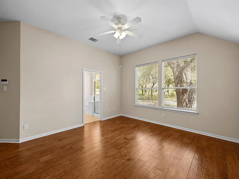 3808 Noe Ln — Photo 18
