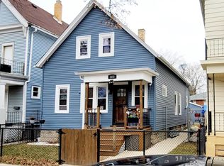 1810 W Grant St, Milwaukee, WI 53215