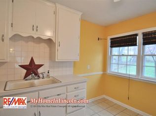 3129 S 44th St, Lincoln, NE 68506