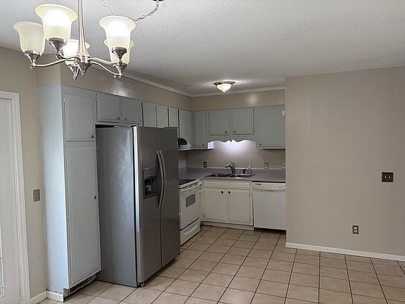 5th image of 4838 Ilex Dr