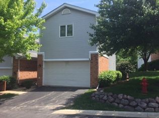 251 Charlotte Ct, Cary, IL 60013