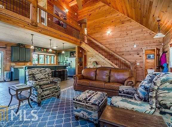 5th image of 746 Sautee Woods Trl
