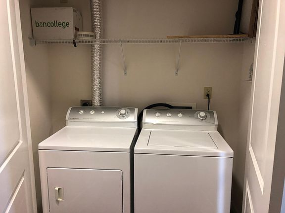 4th image of 301 E Ml King Blvd Unit 208
