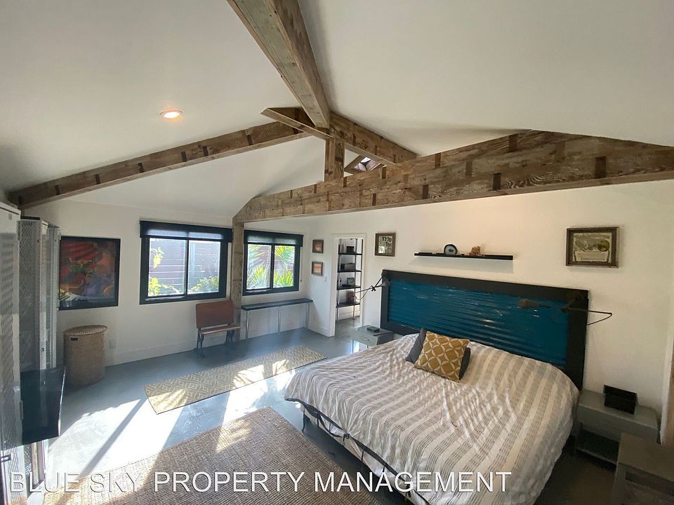 1st image of 520 1/2 Ocean View Ave
