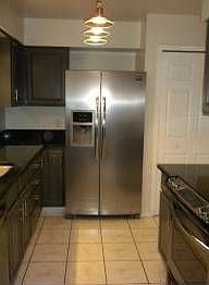 3rd image of 119 Oakwood Dr