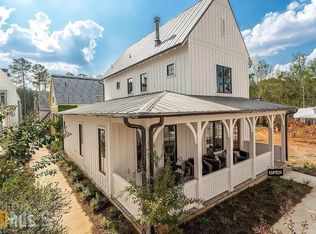 260 Mado Ln, Chattahoochee Hills, GA 30268
