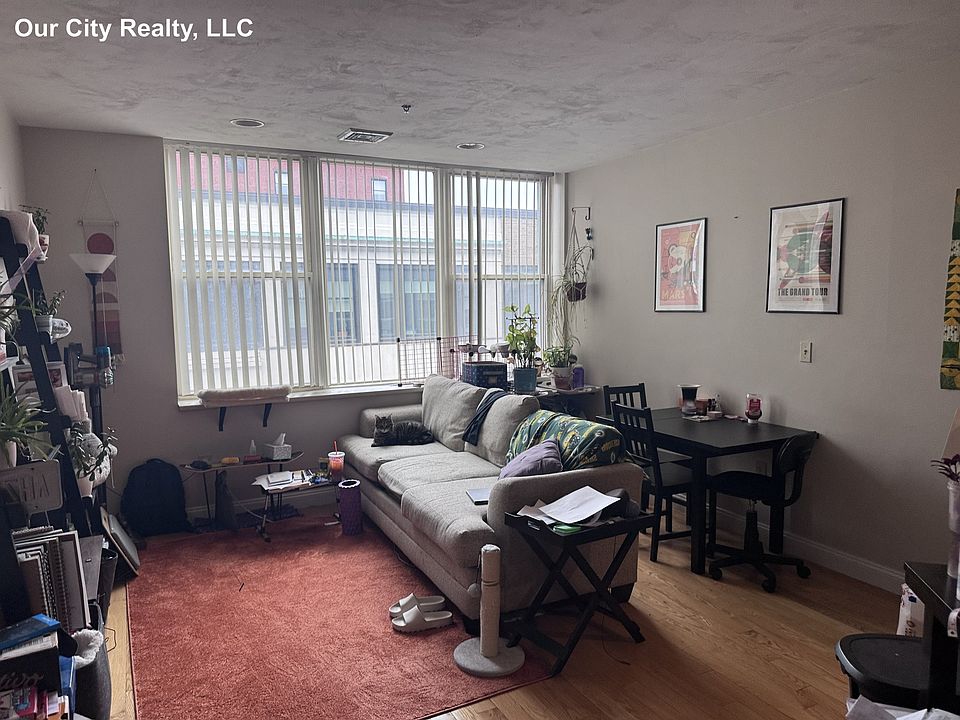 1st image of 15 Pearl St #5C
