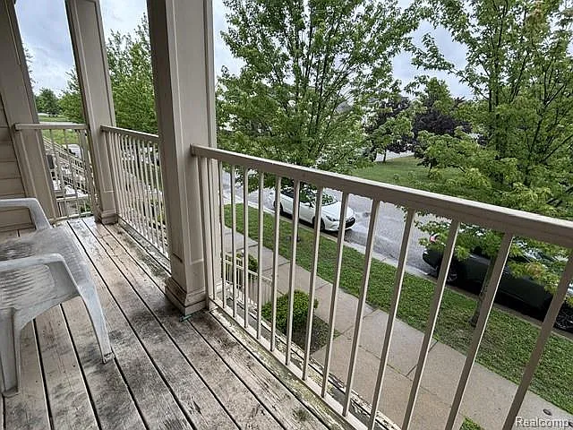 655 Lewa Downs Dr — Photo 13
