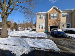 109 Forelock Ct, West Chester, PA 19382