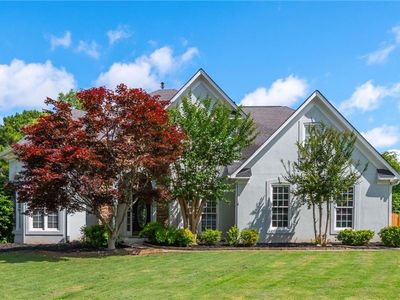 2000 Settindown Dr, Roswell, GA, 30075