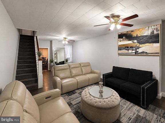 2nd image of 423 Emory Ave