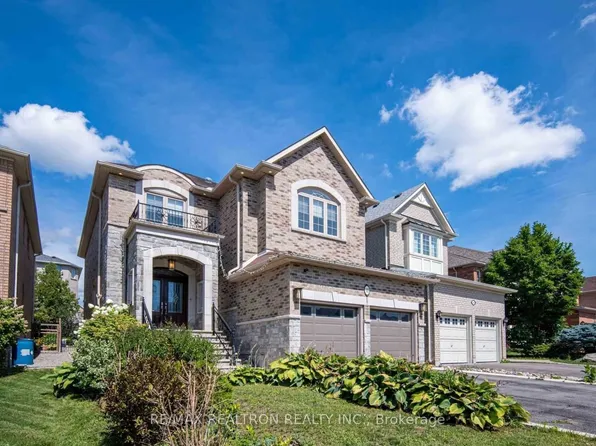 18 Ravine Edge Dr, Richmond Hill, ON L4E 4J2