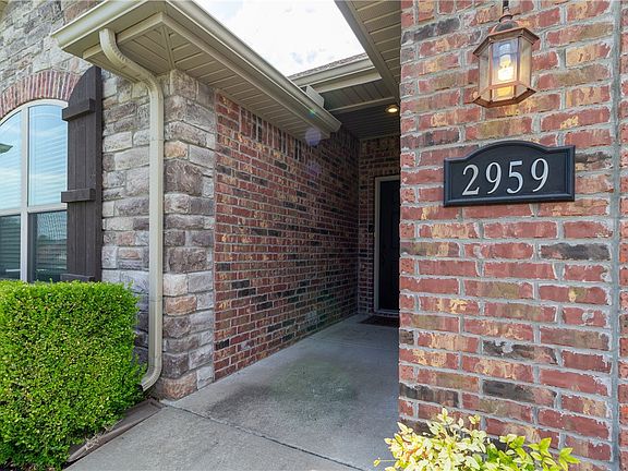2nd image of 2959 N Cassius Ln