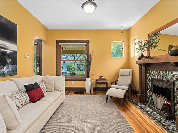 5th image of 719 S Clarkson Street